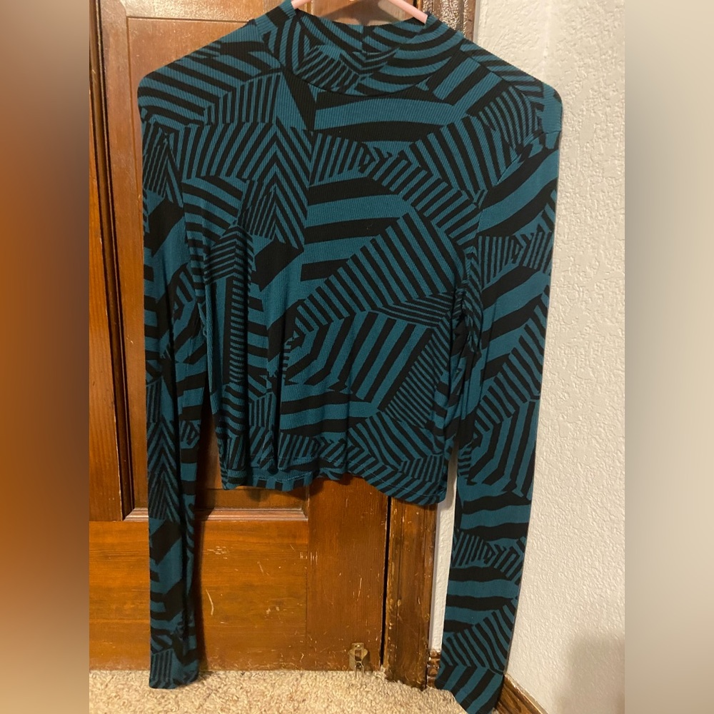 Blue and black detailed mock neck
